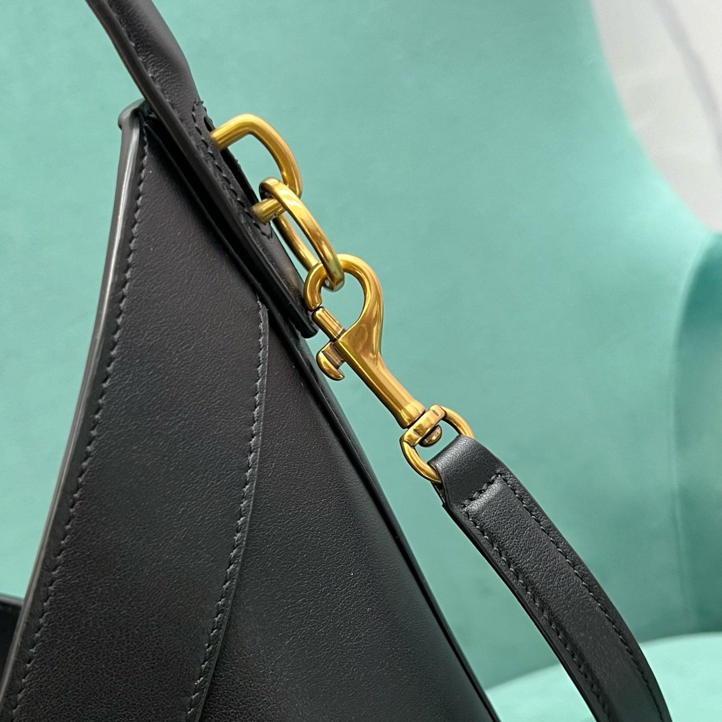 Y Bucket Bag