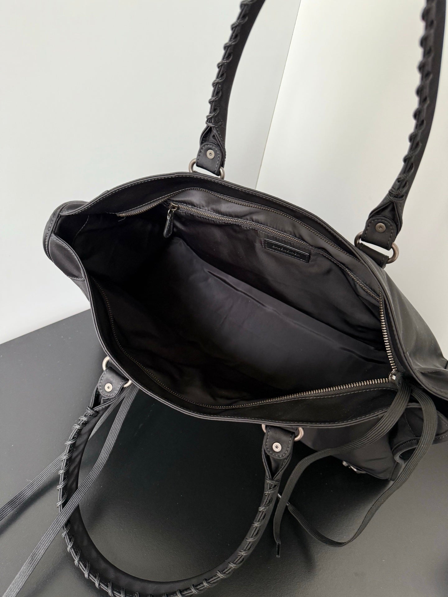 Moto Large City Bag