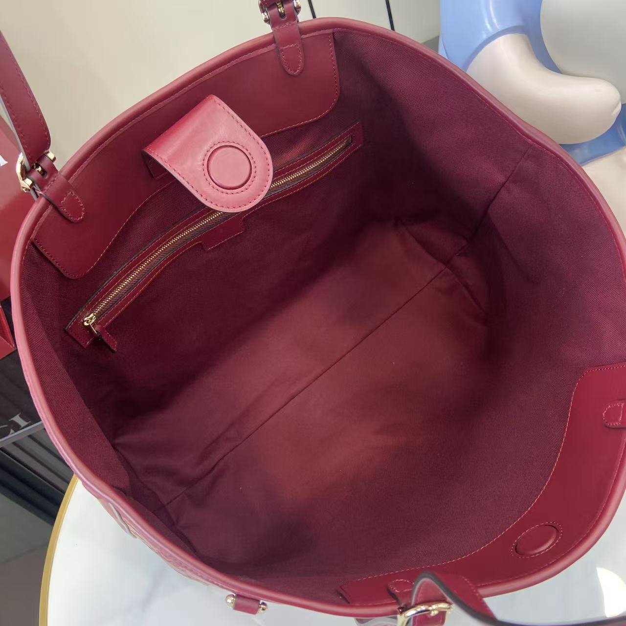 GG Tote