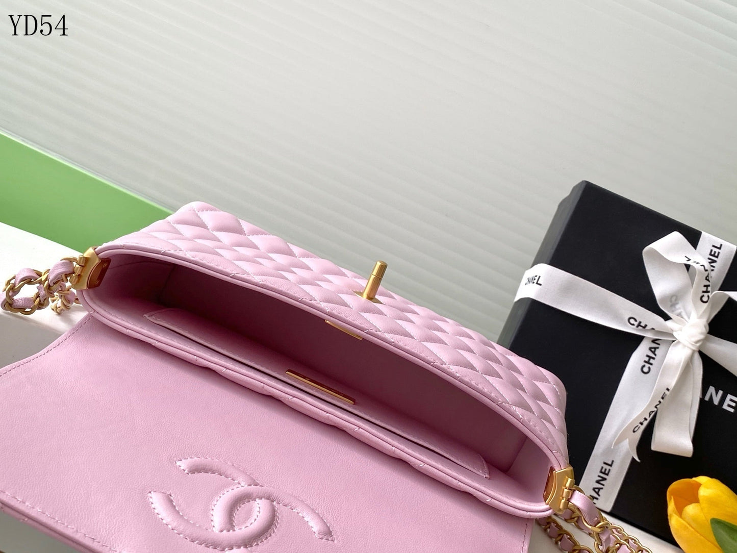 25 Flap Bag