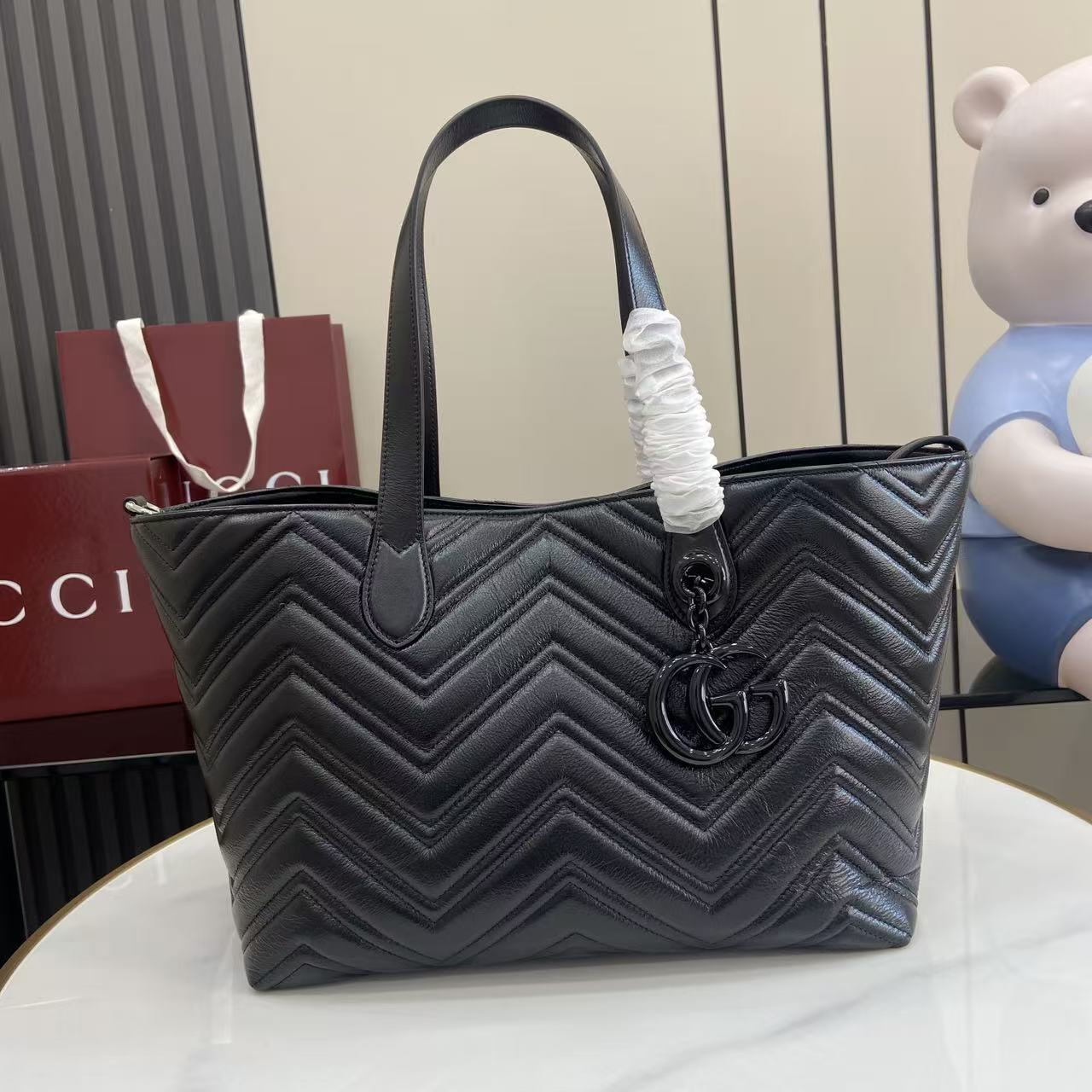 GG Tote