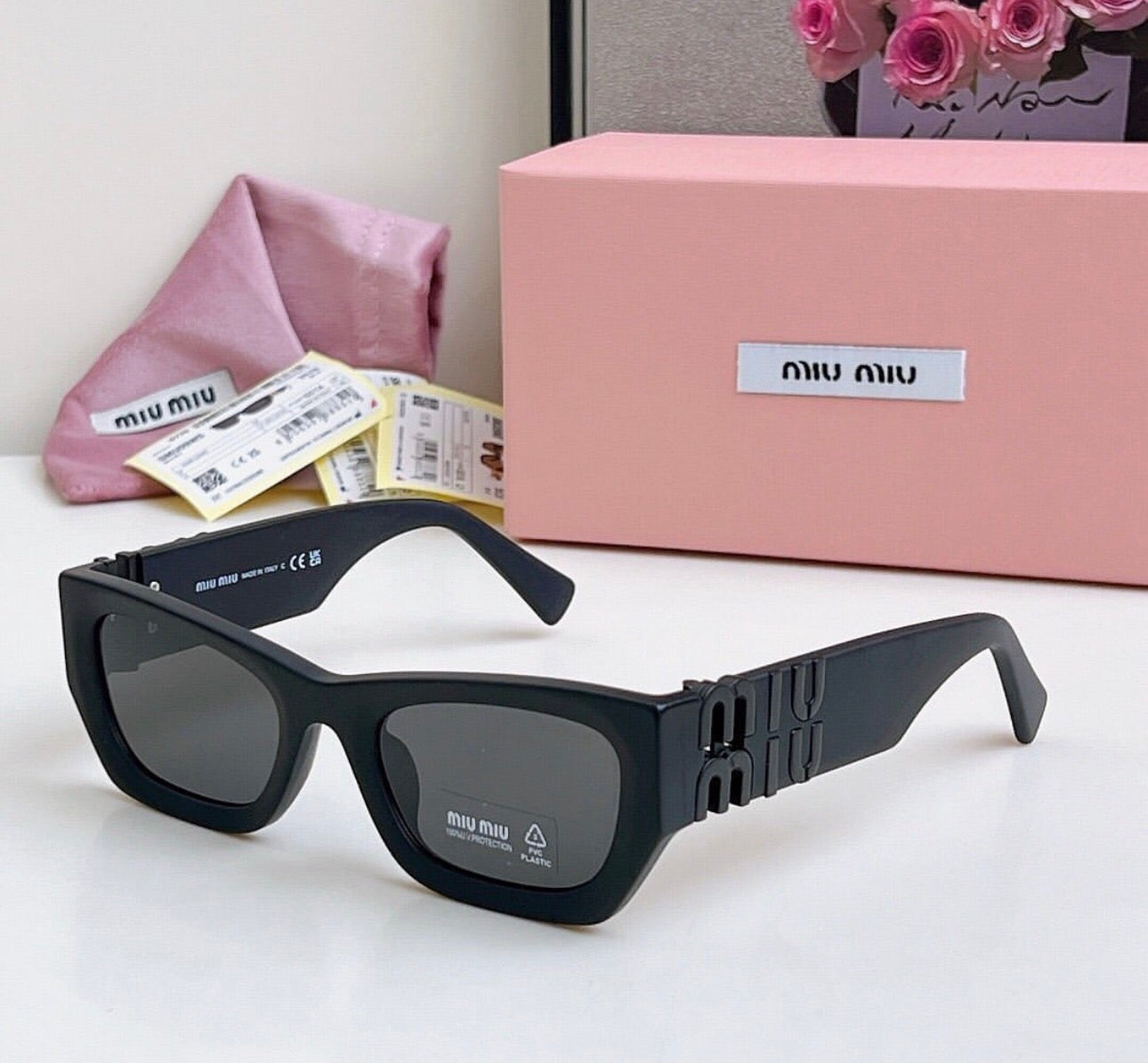 Logo Sunglasses