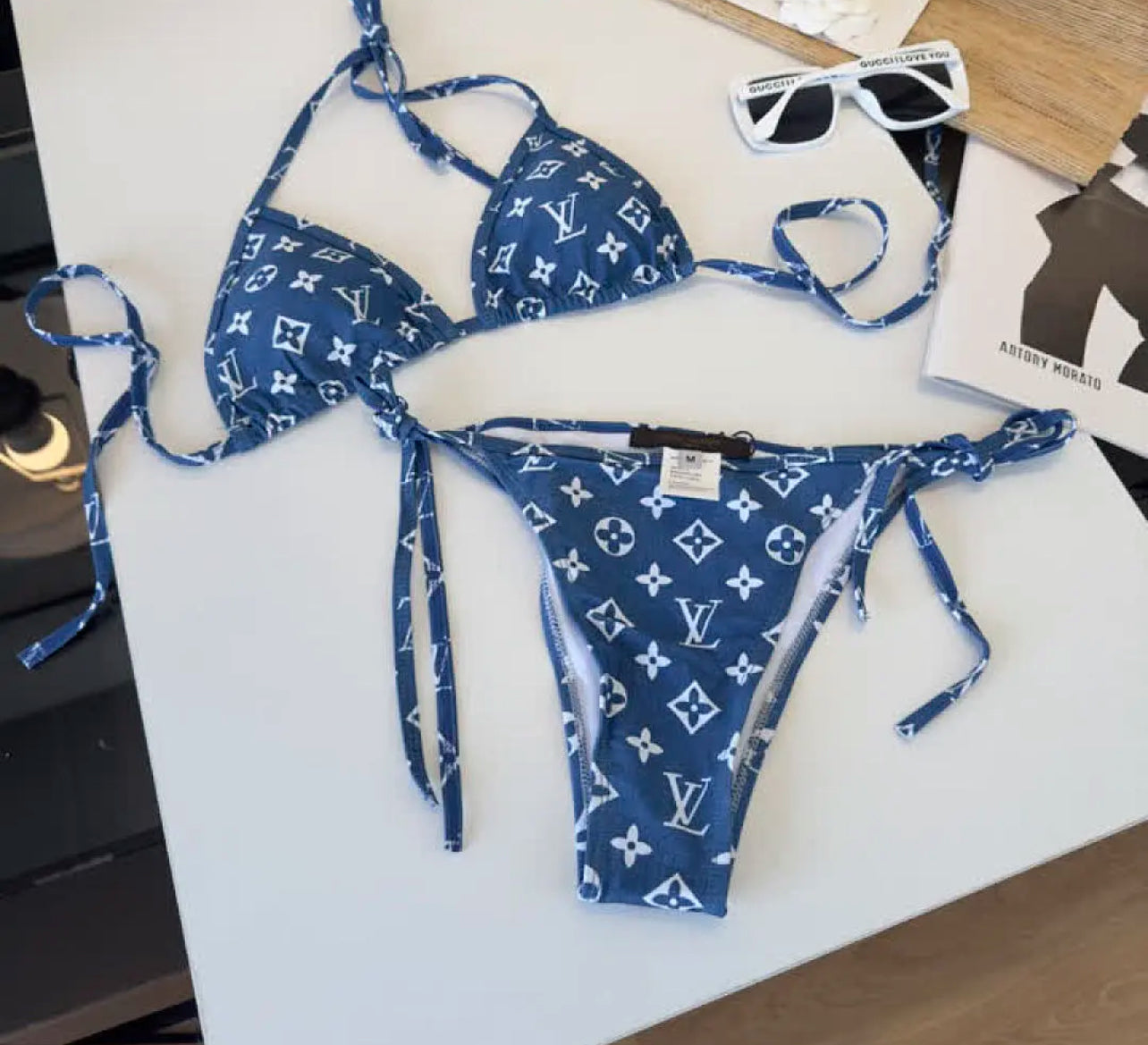 Logo Bikini
