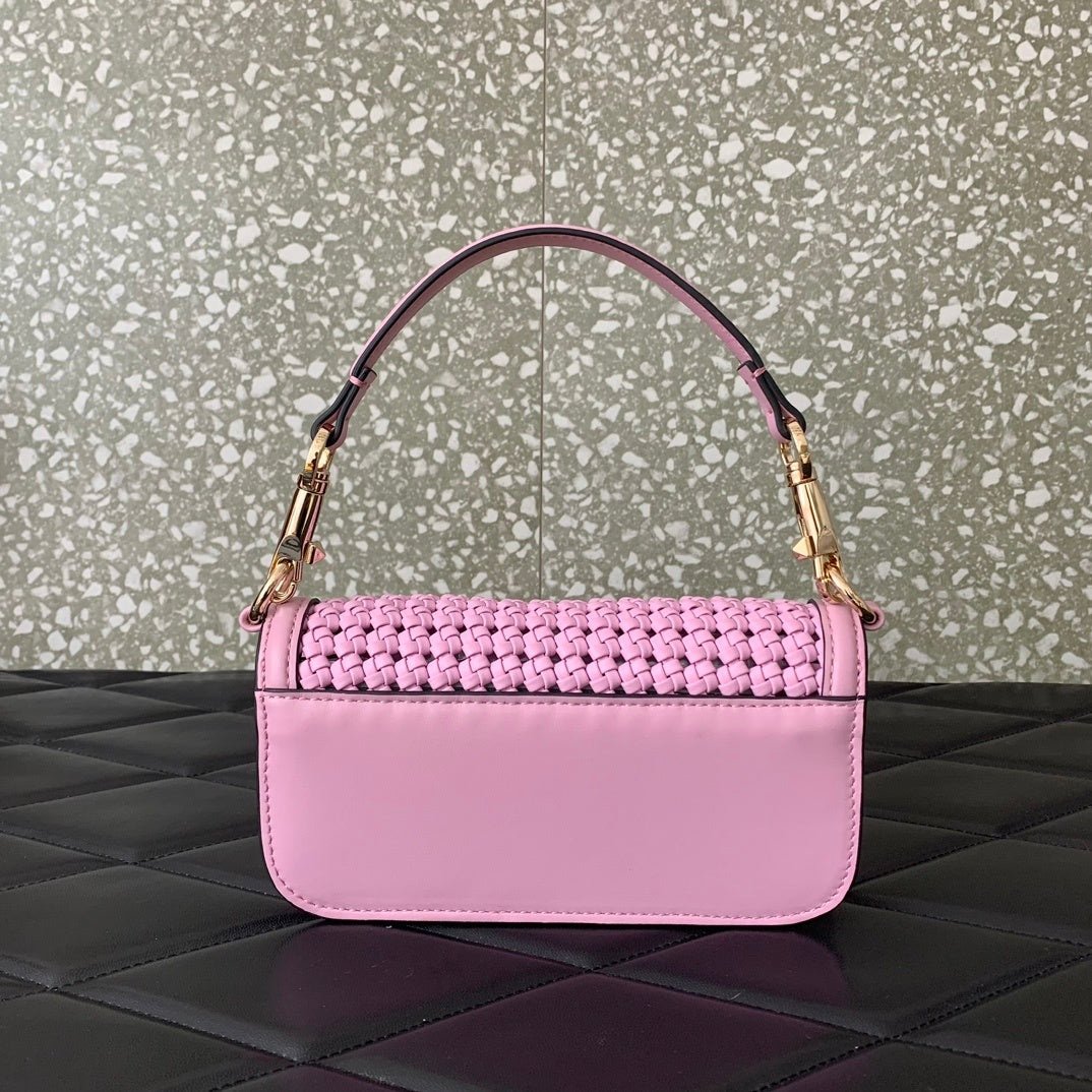 Loco Raffia Bag