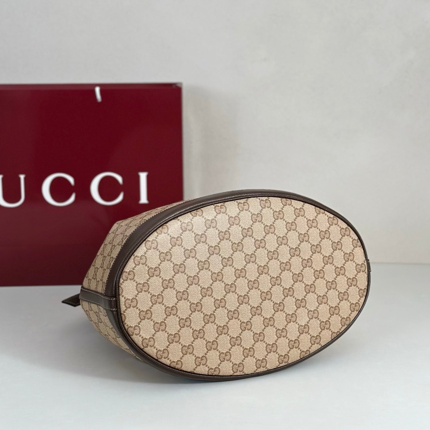 Venice Bucket Bag