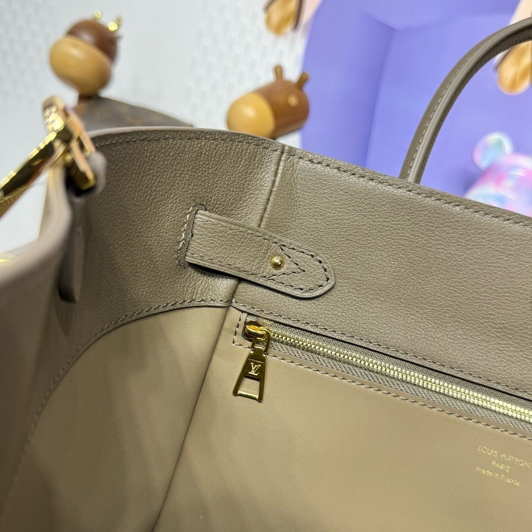 Vendome Tote