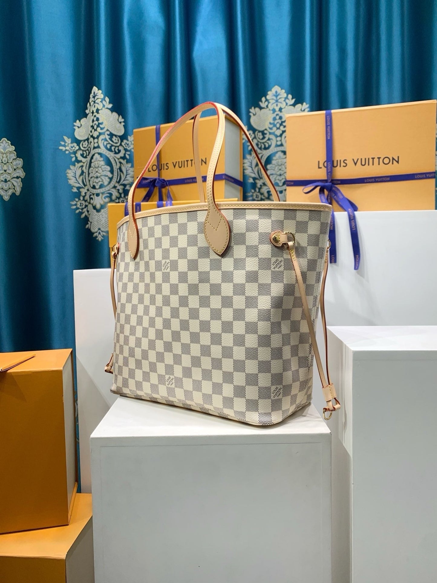 Neverfull PM