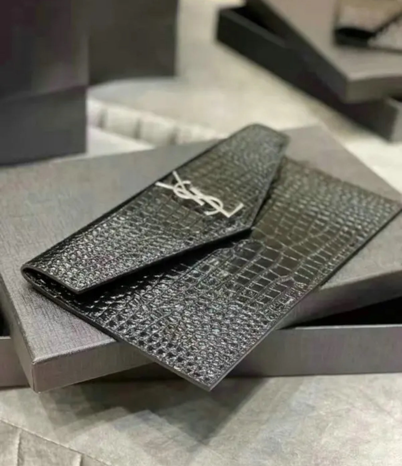 Uptown Pouch