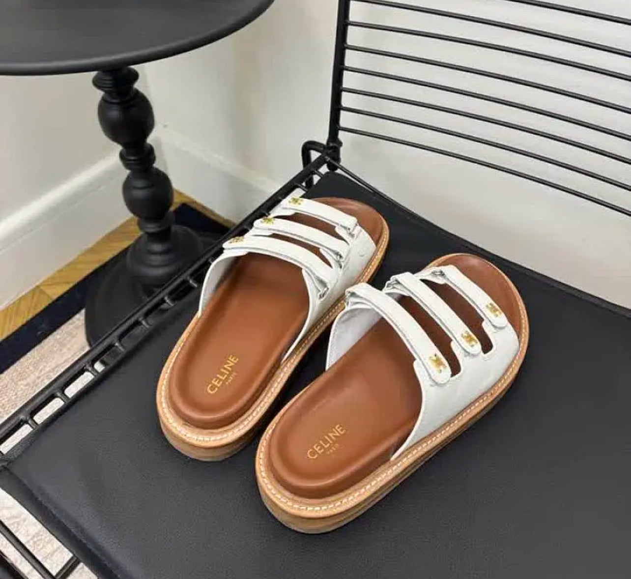 Triomphe Sandals