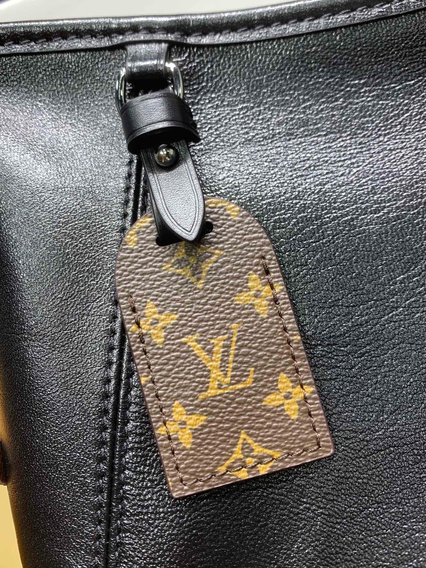 East West Carryall