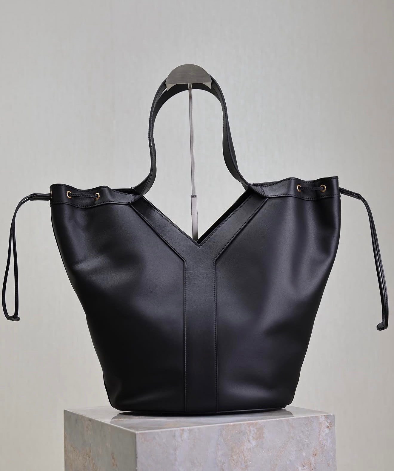 Drawstring Tote