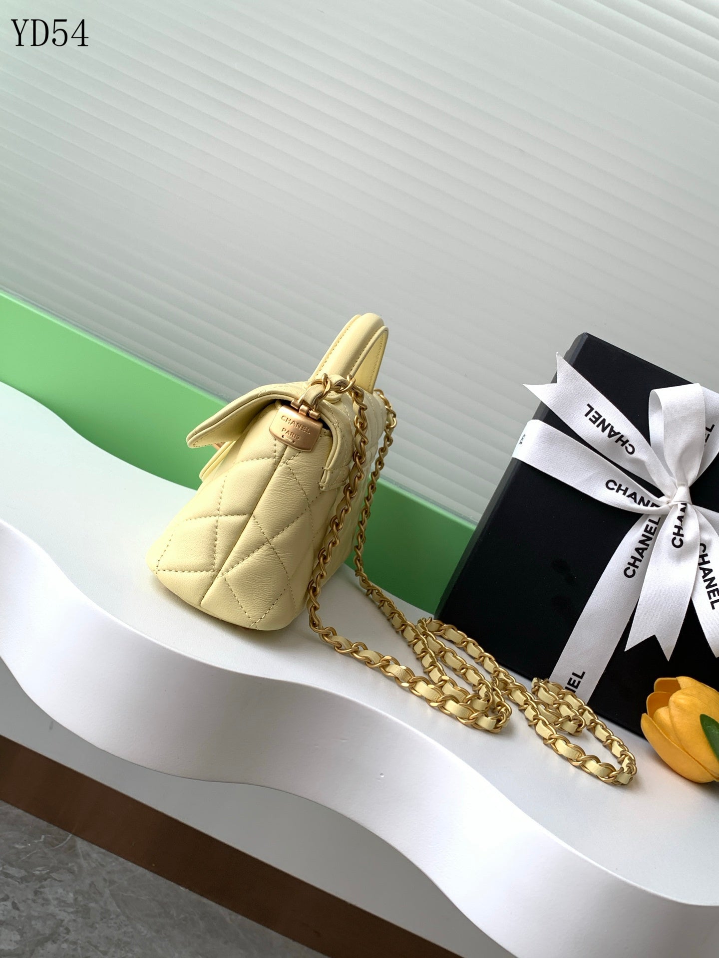 Horizontal Flap Bag