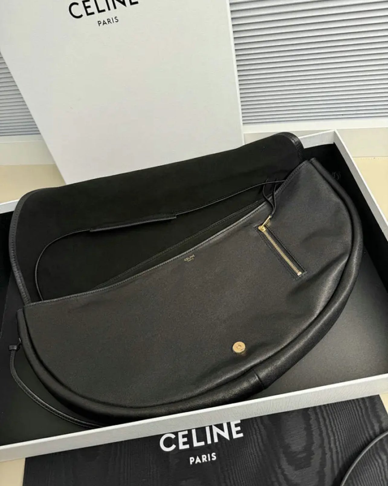 Halfmoon Bag
