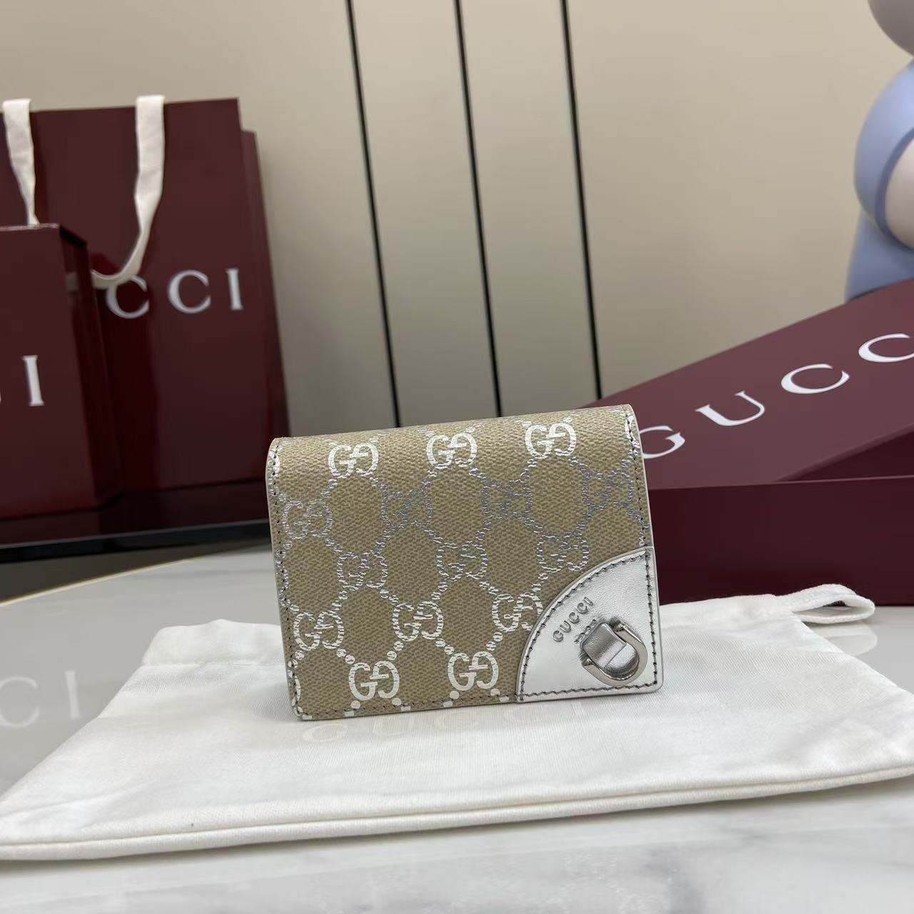 Small Zip Wallet