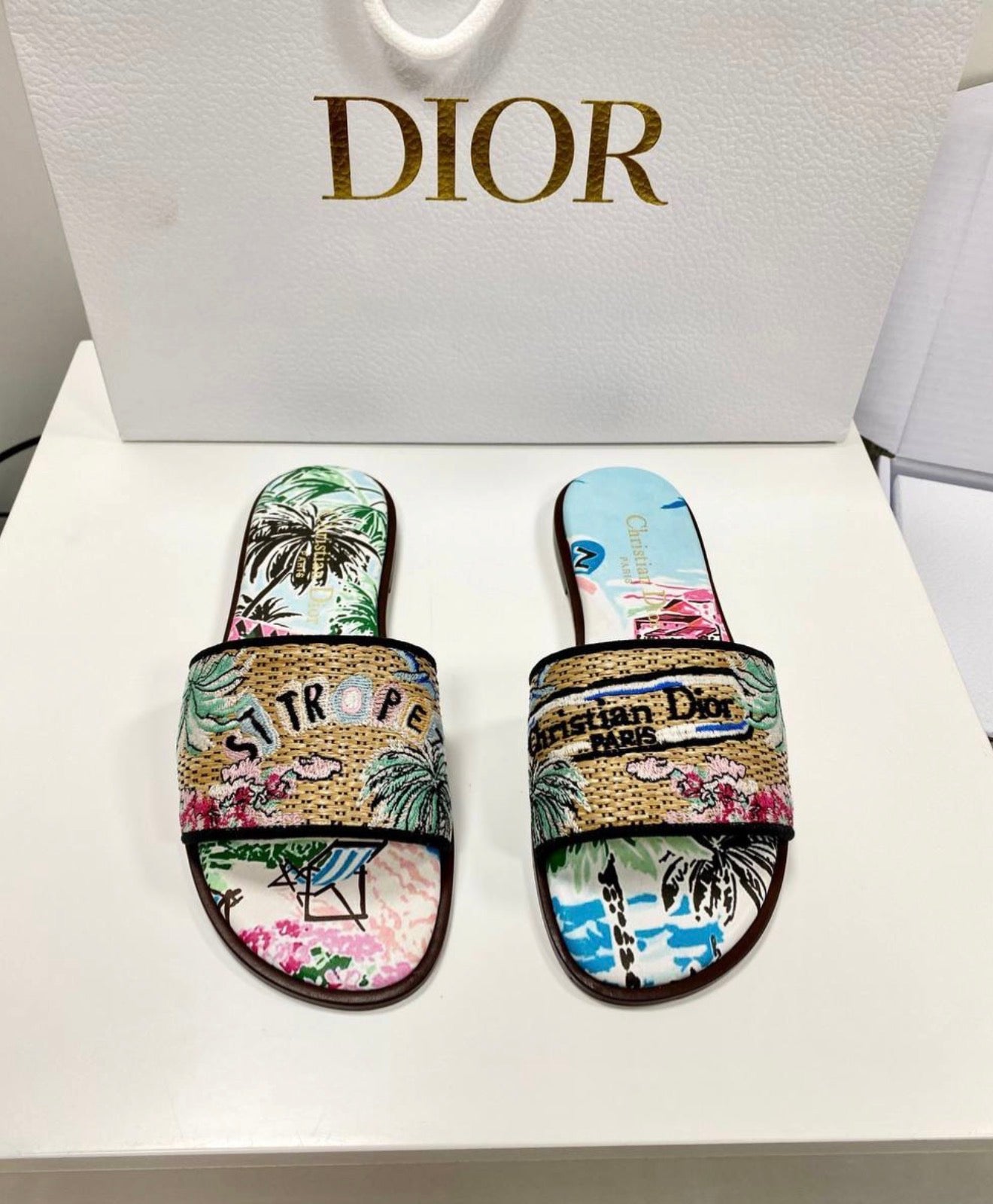 Dway Slides