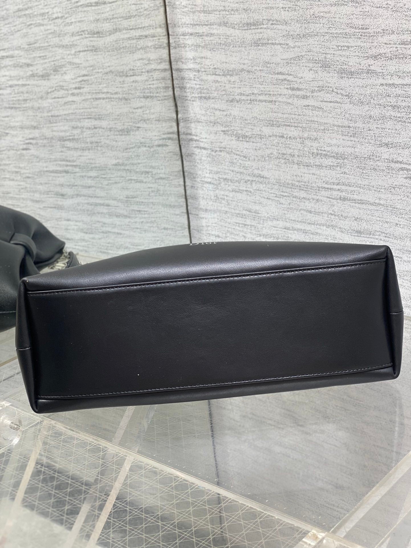 Medium Bow Bag