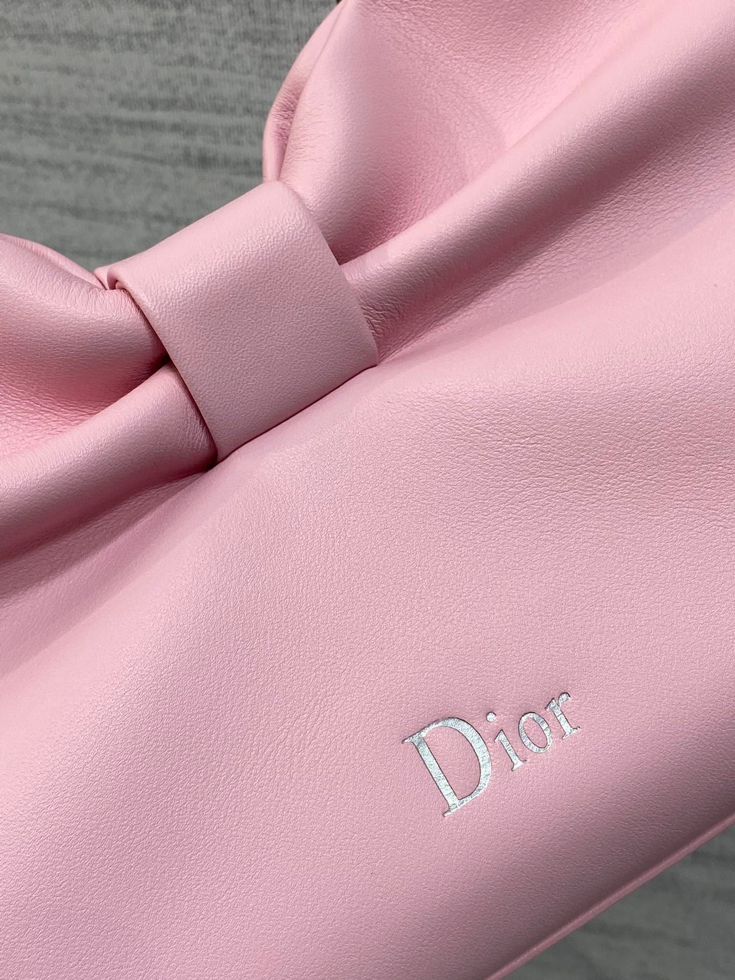 Medium Bow Bag