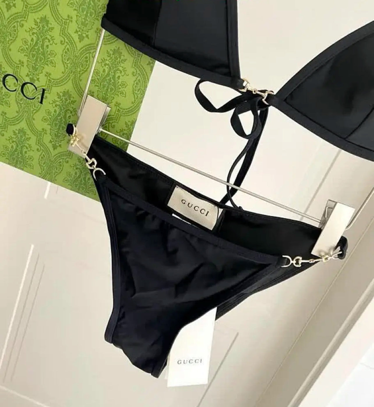 Logo Bikini