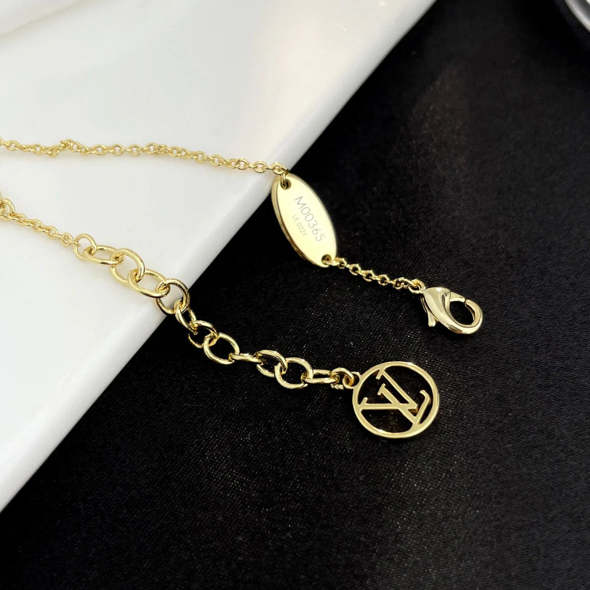 Logo Bracelet