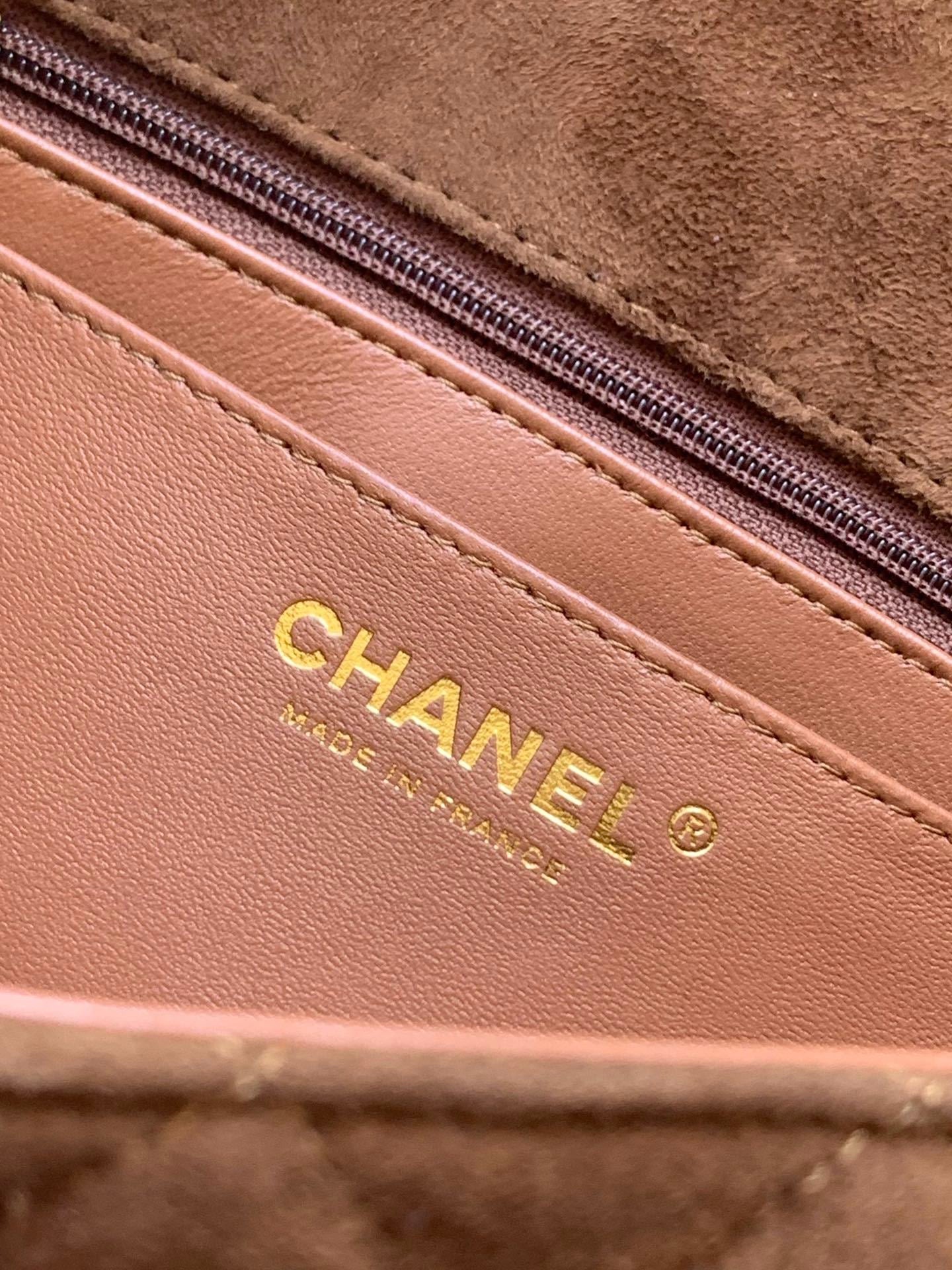 Suede Classic Flap