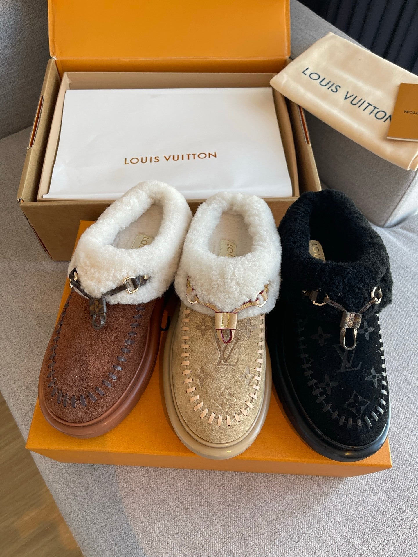 Cortina Mules