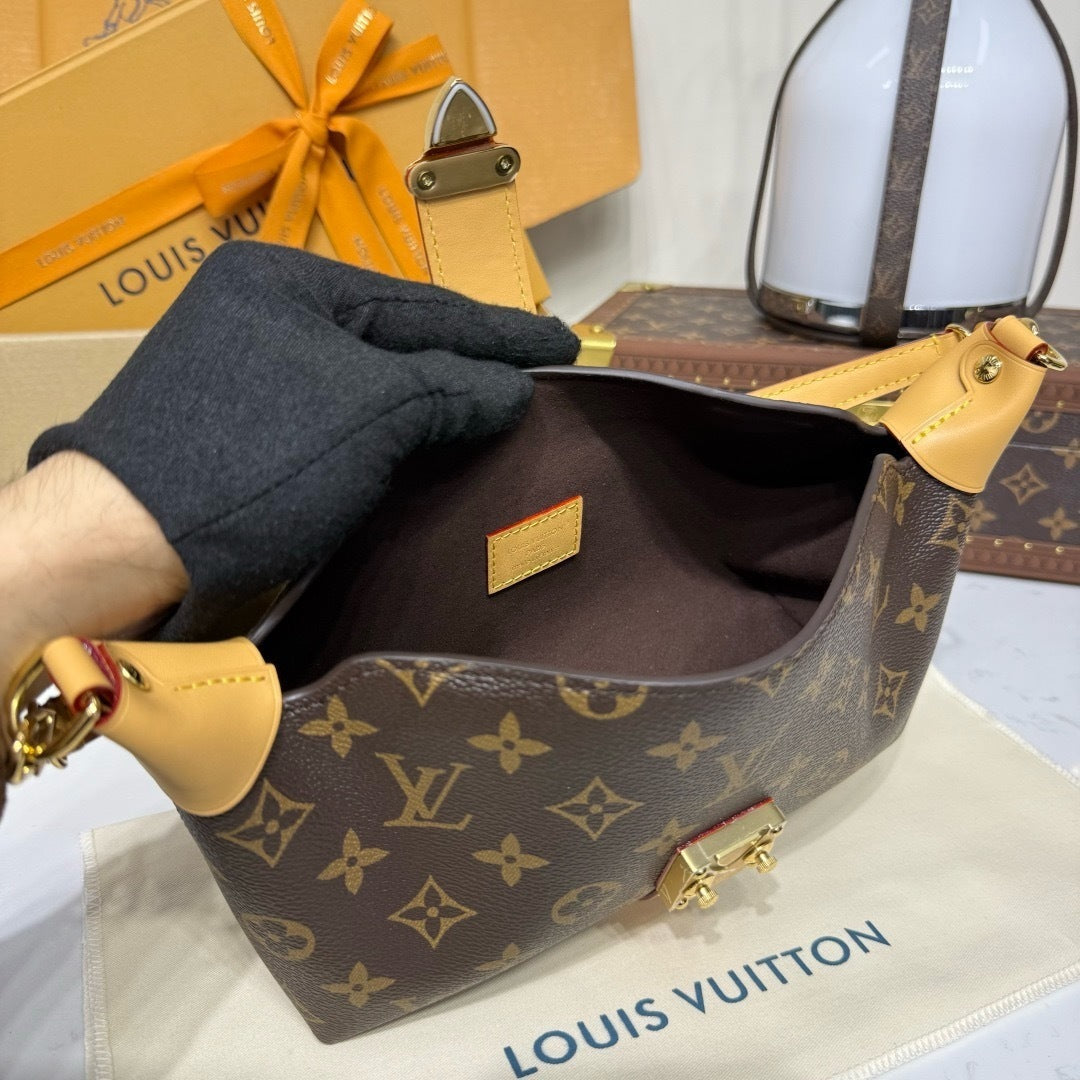 Pochette Mia