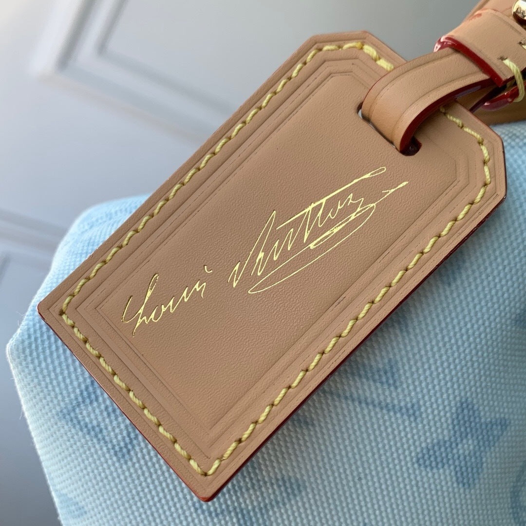Hills Pochette
