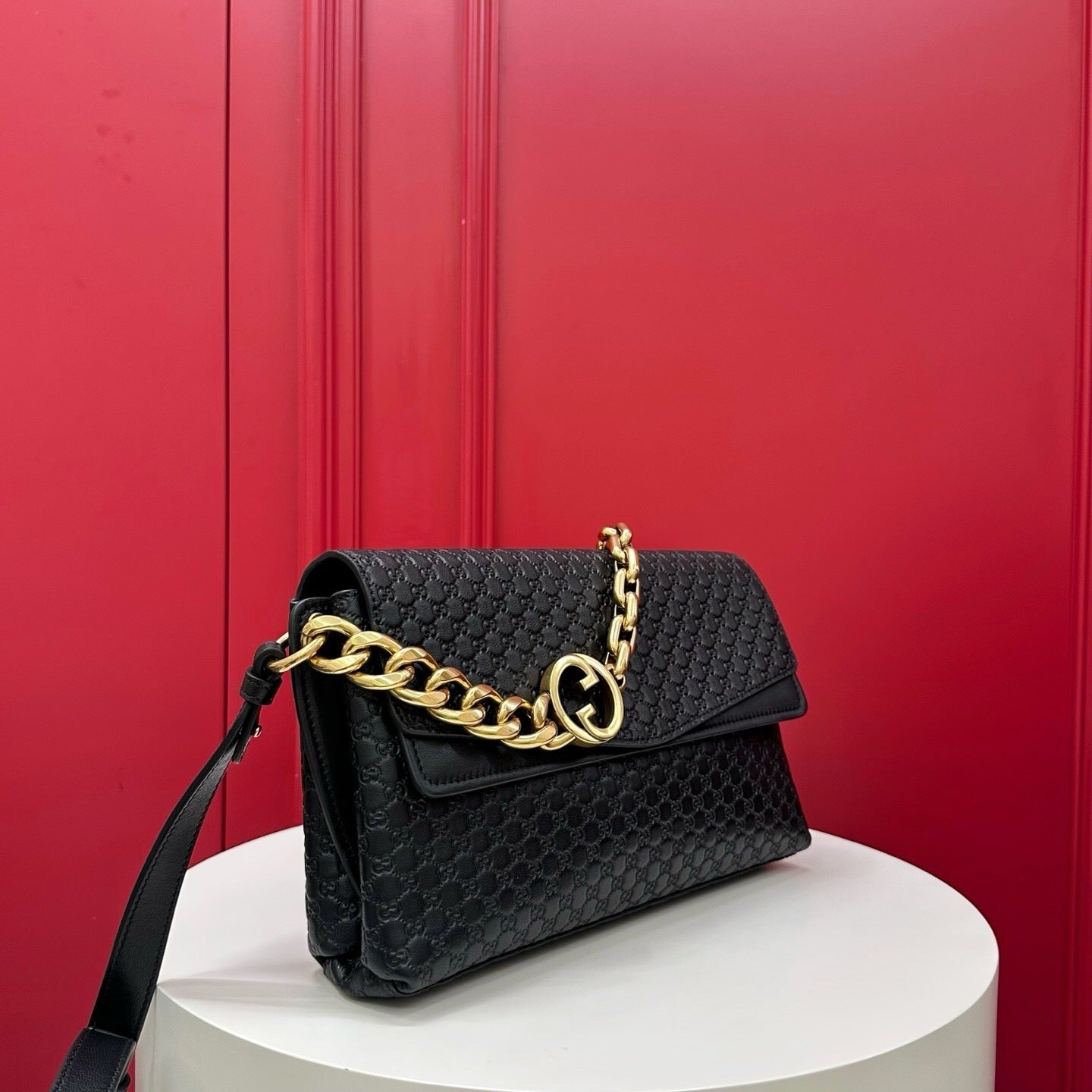 Medium Chain Bag
