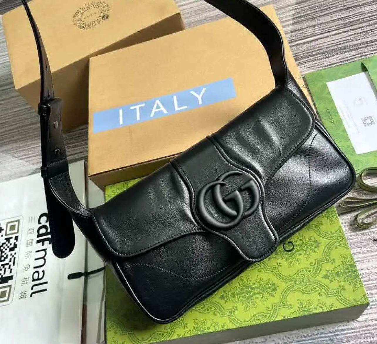 Aphrodite Shoulder Bag