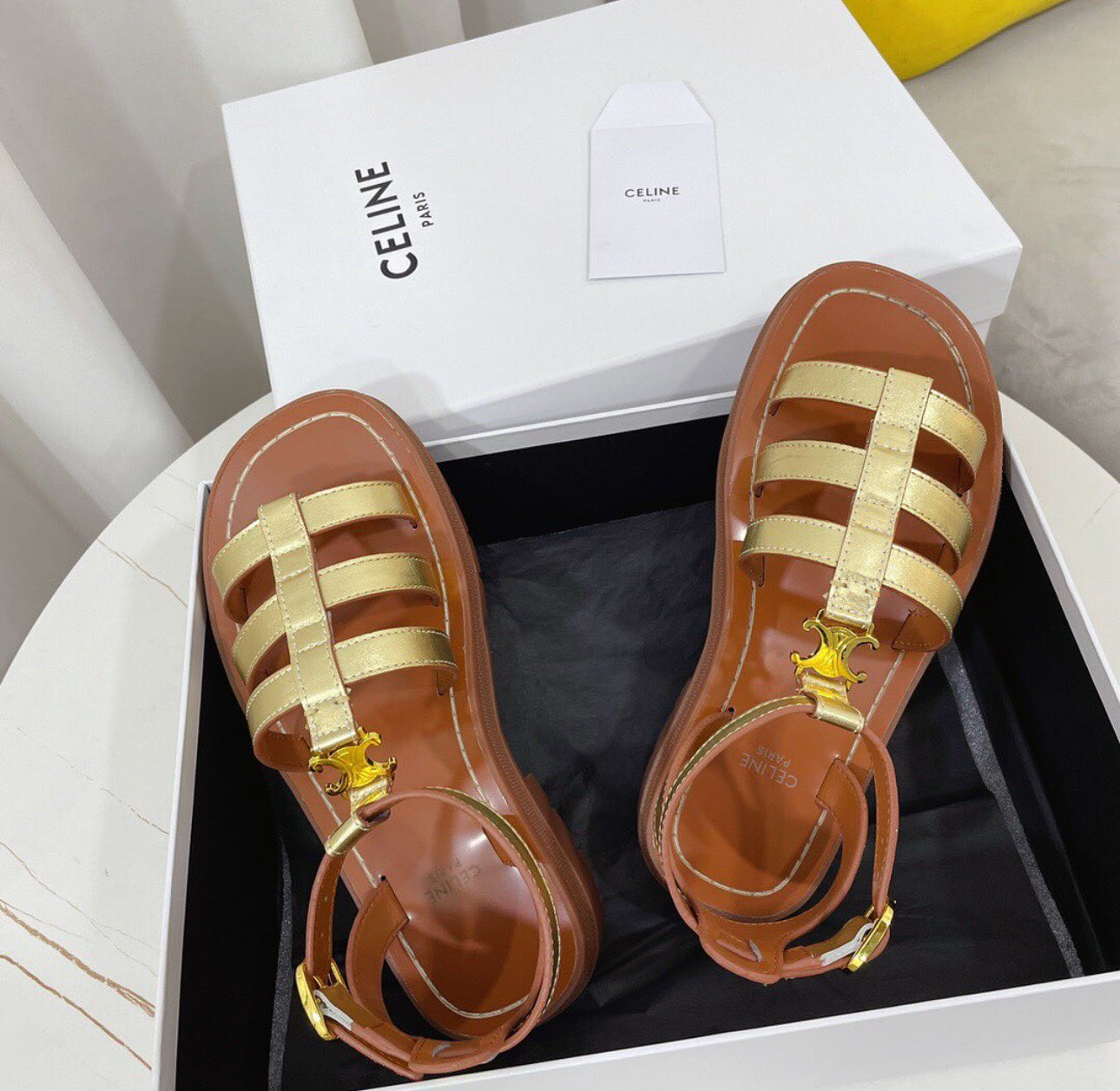 Triomphe Sandals