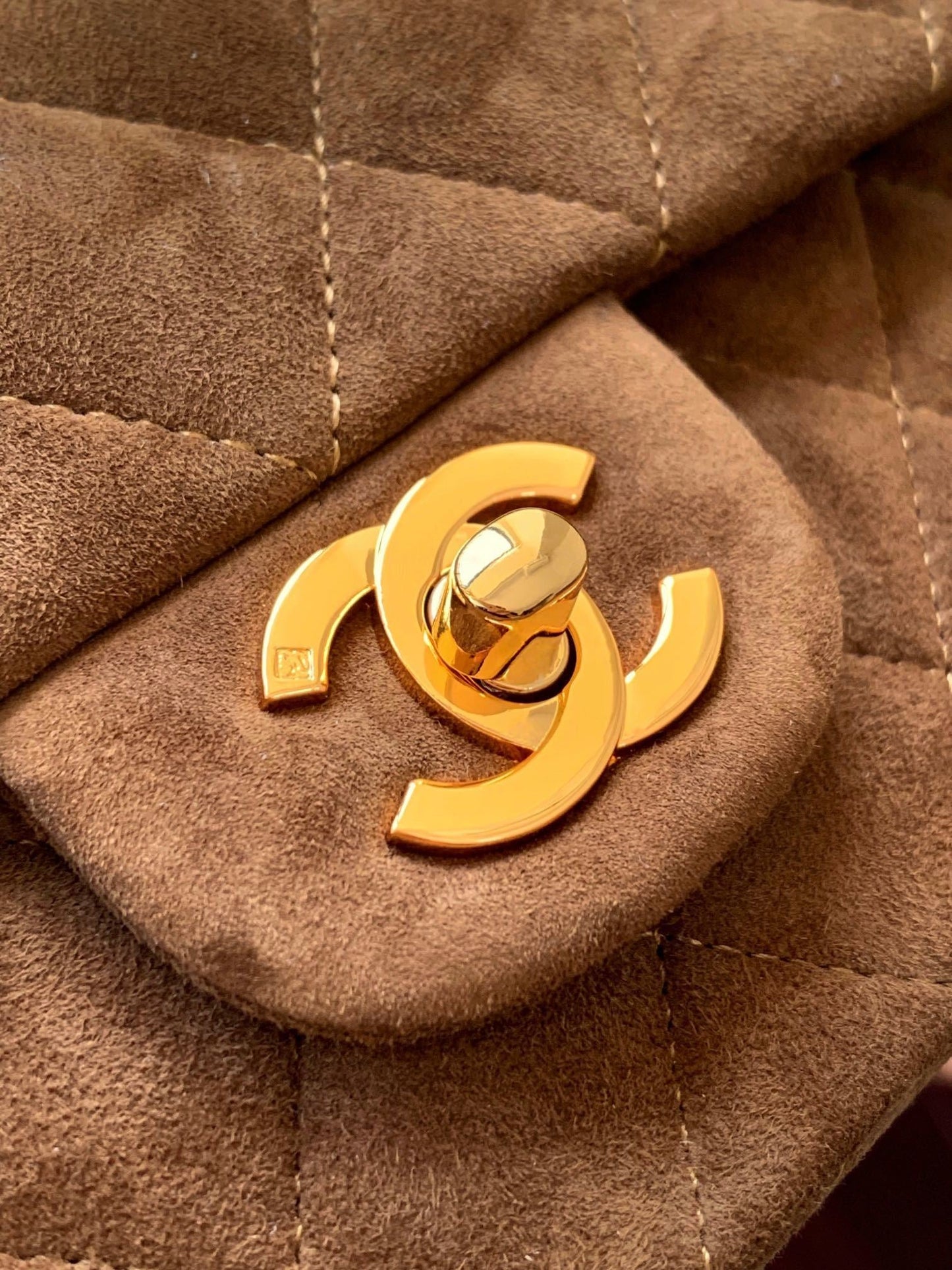 Suede Classic Flap