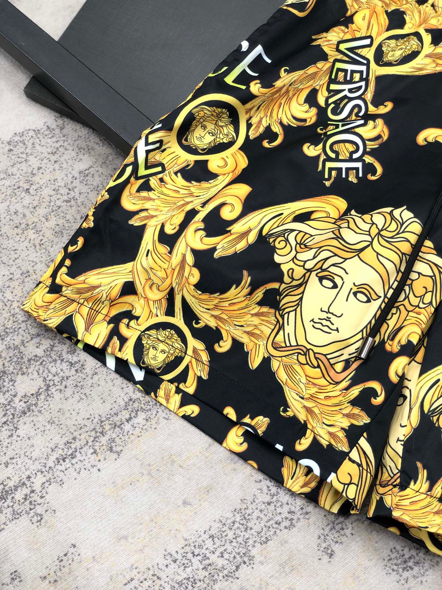 Logo Shorts
