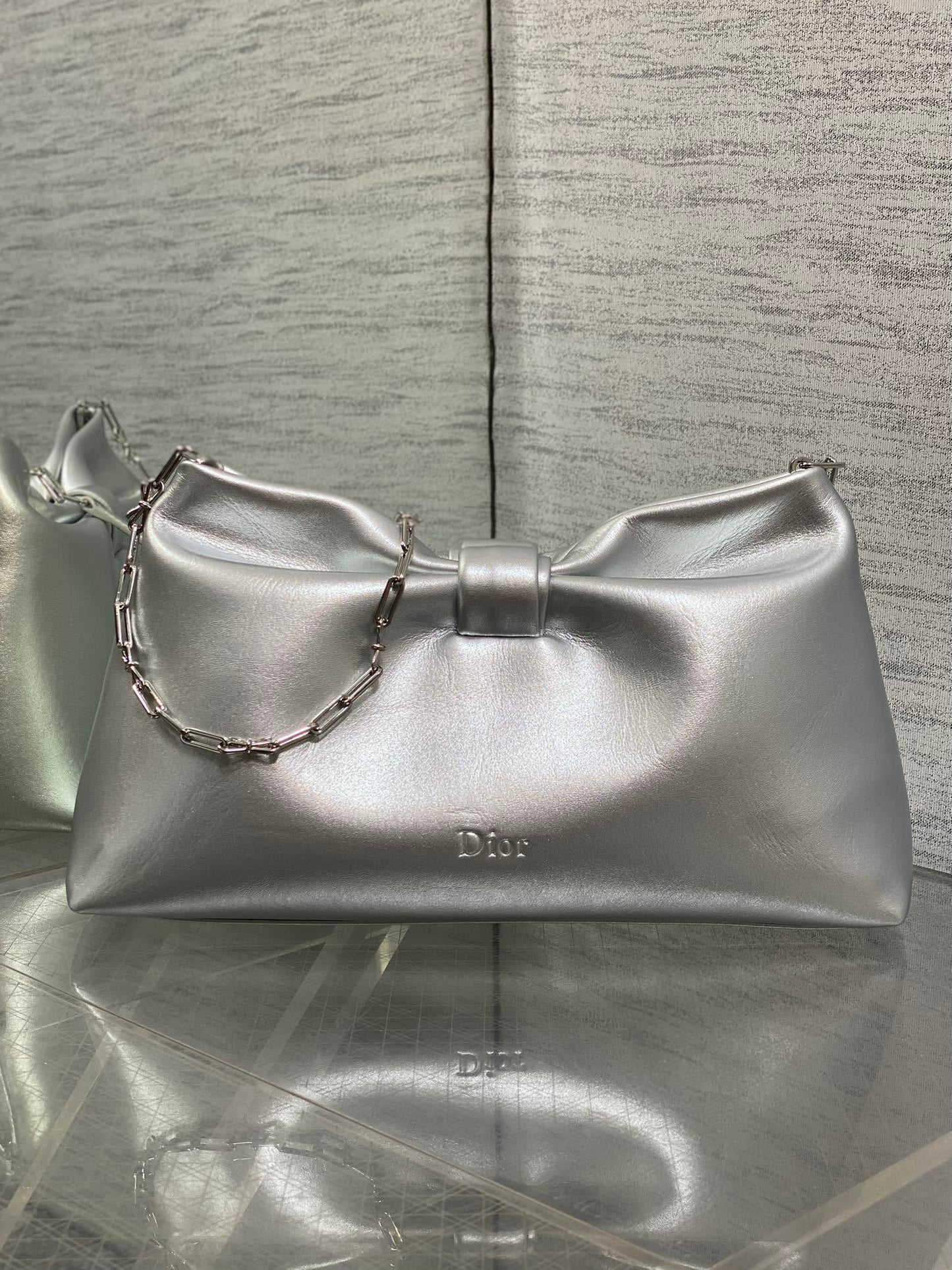 Medium Bow Bag