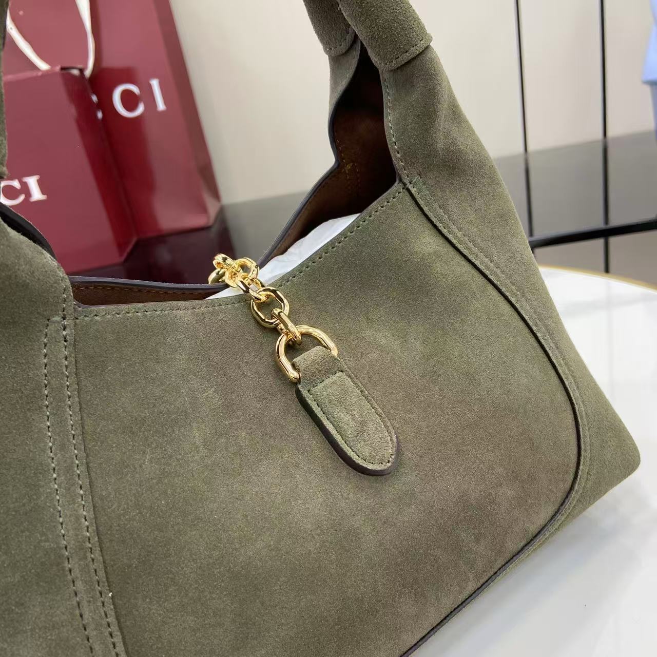 Medium Softbit Bag