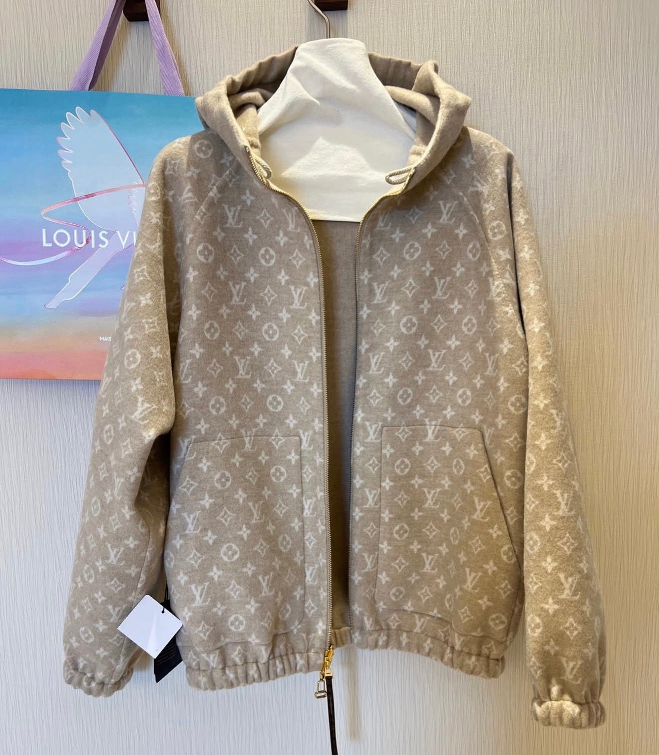 Logo Jacket