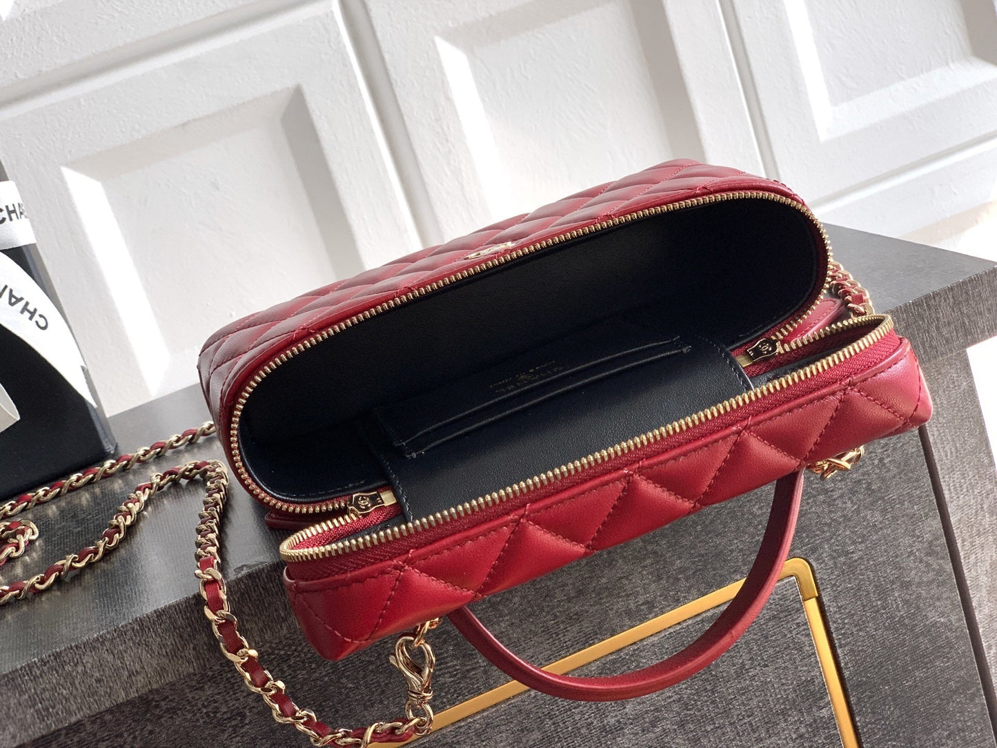 Trendy Vanity