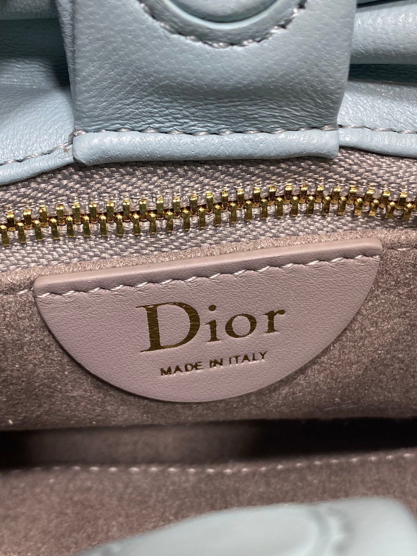 Medium Bow Bag