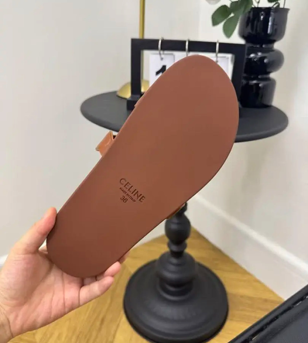 Triomphe Sandals