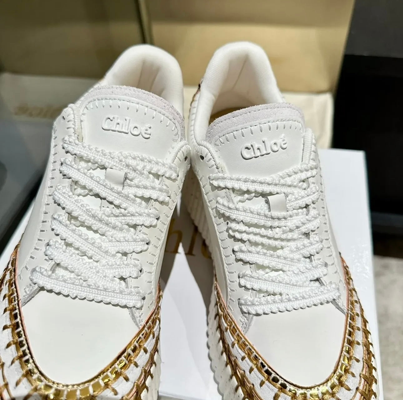 Nama Sneakers