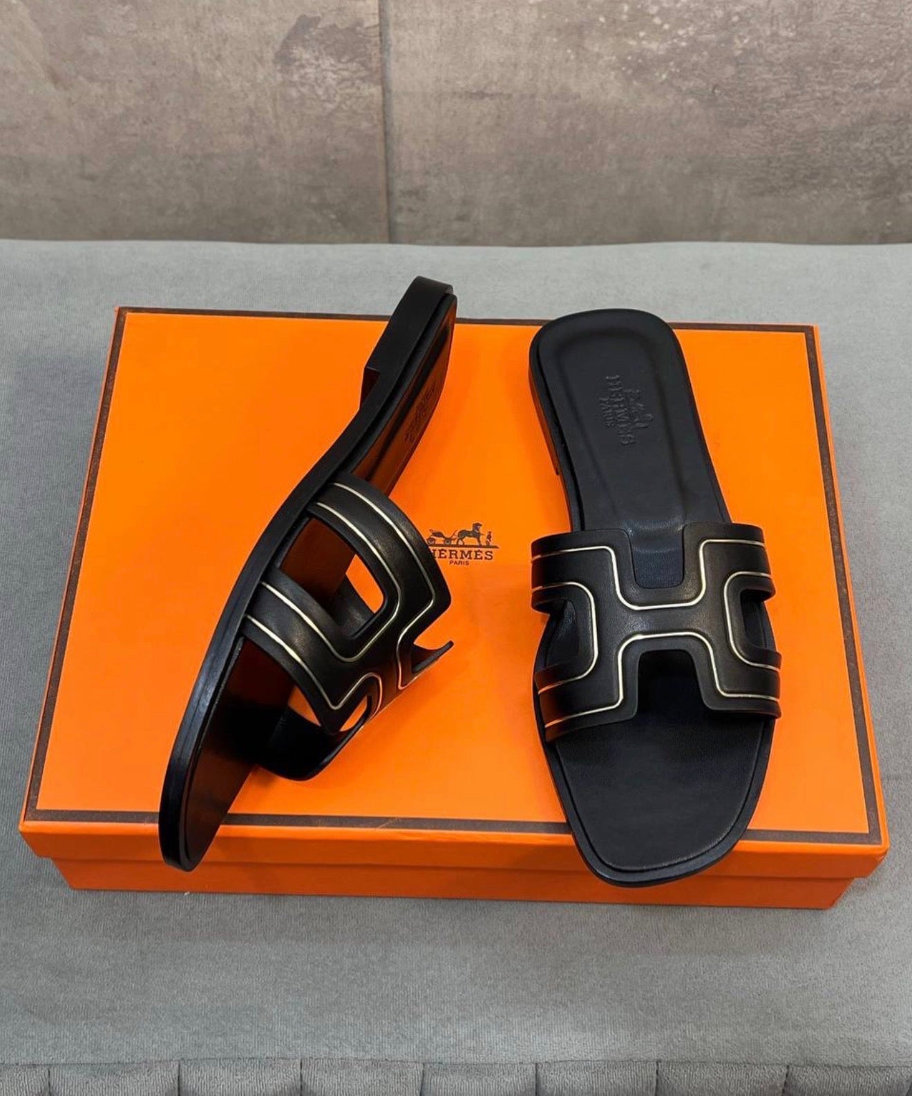 Oran Sandals
