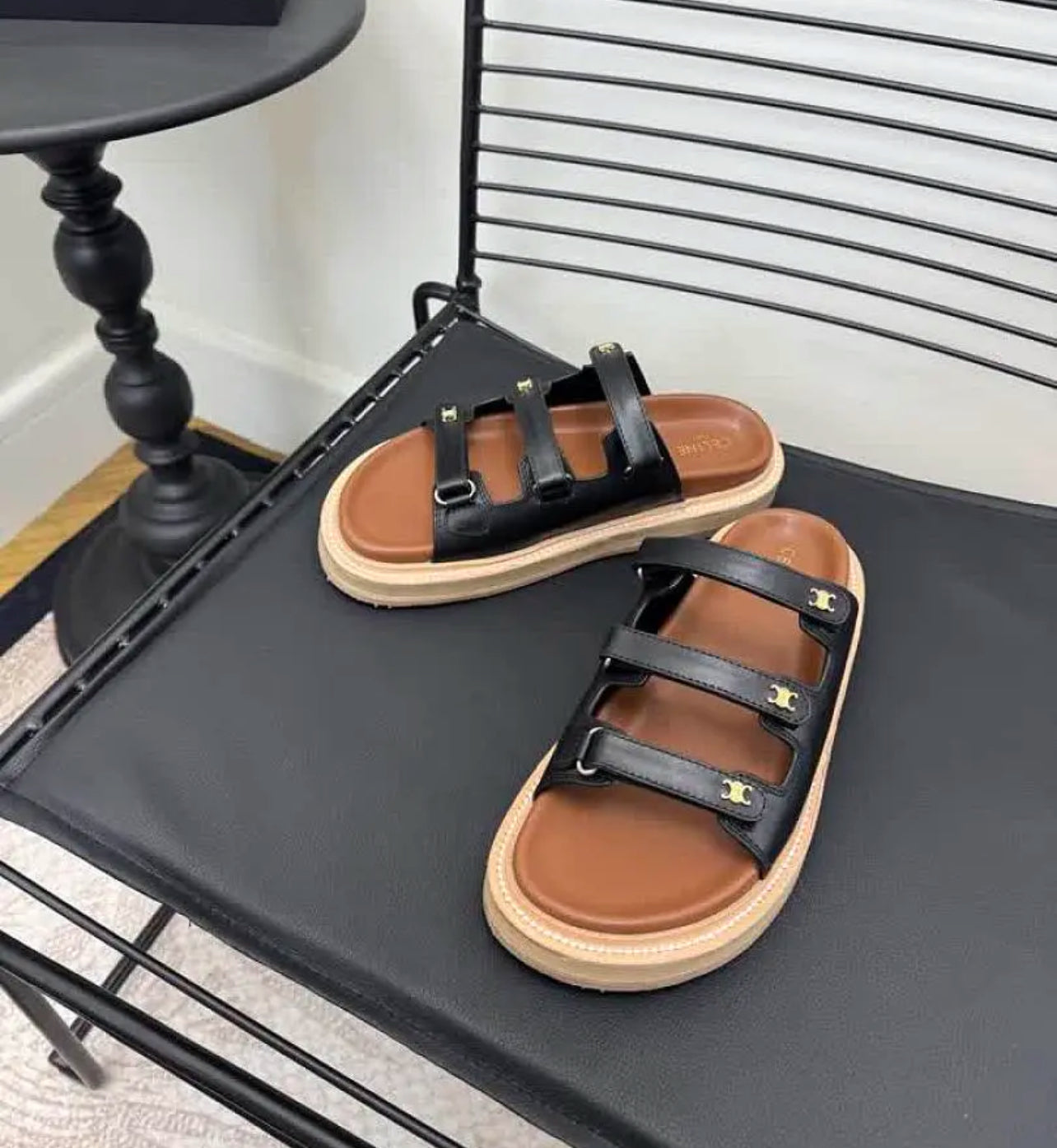 Triomphe Sandals