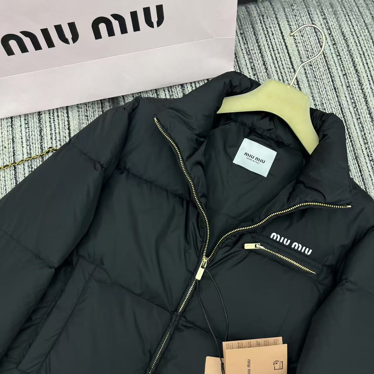 Logo Jacket