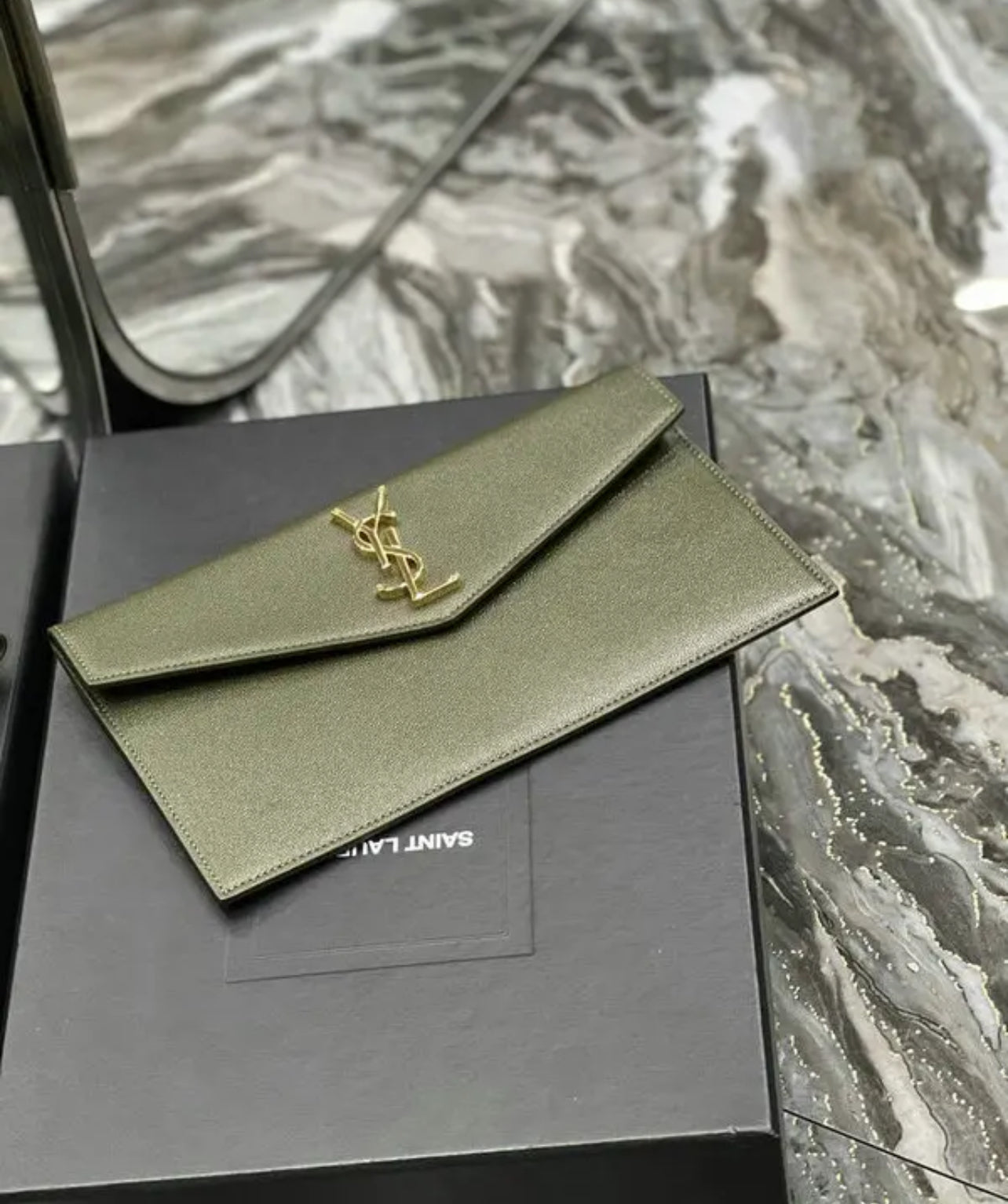 Uptown Pouch