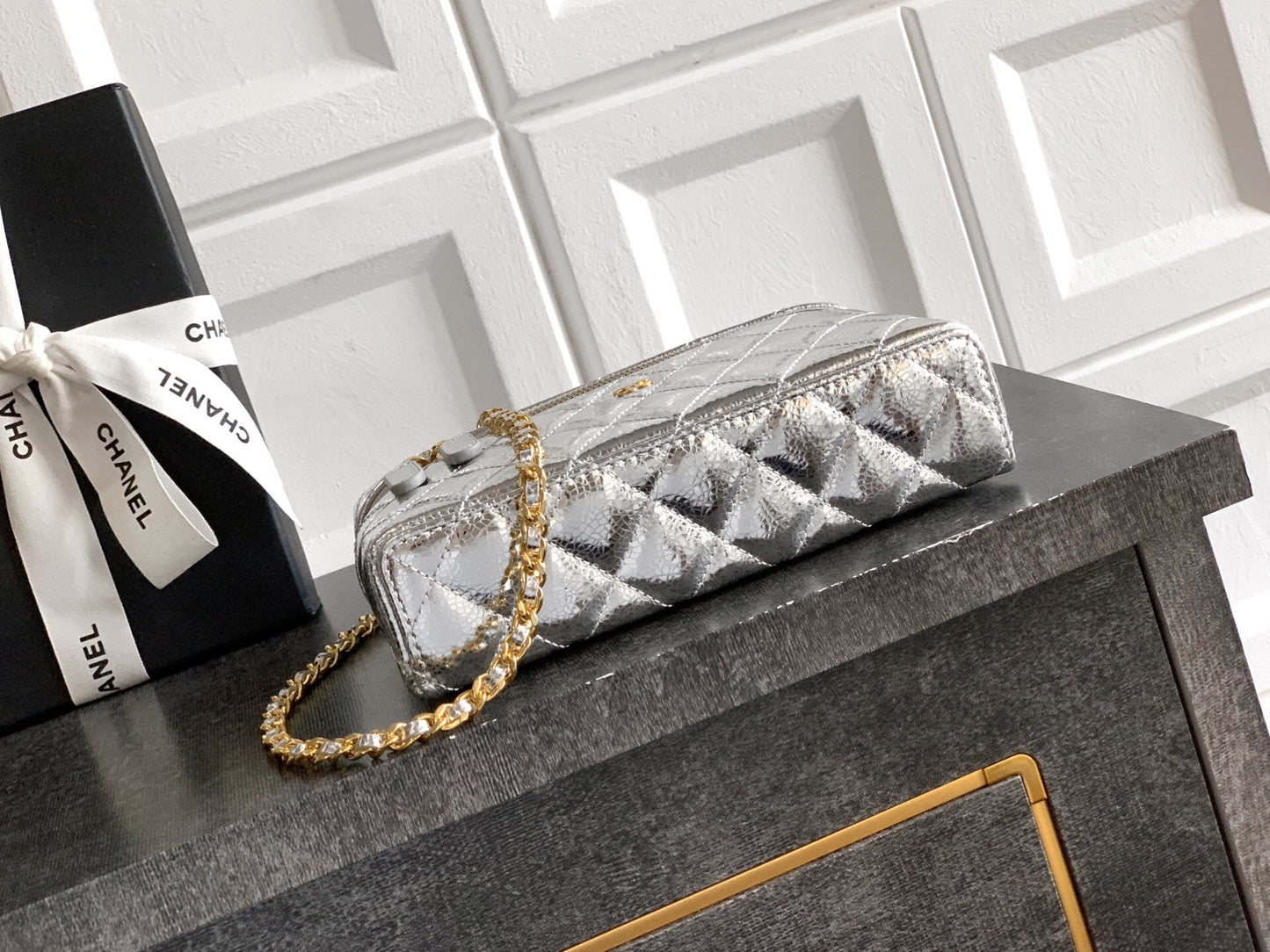 Trendy Vanity