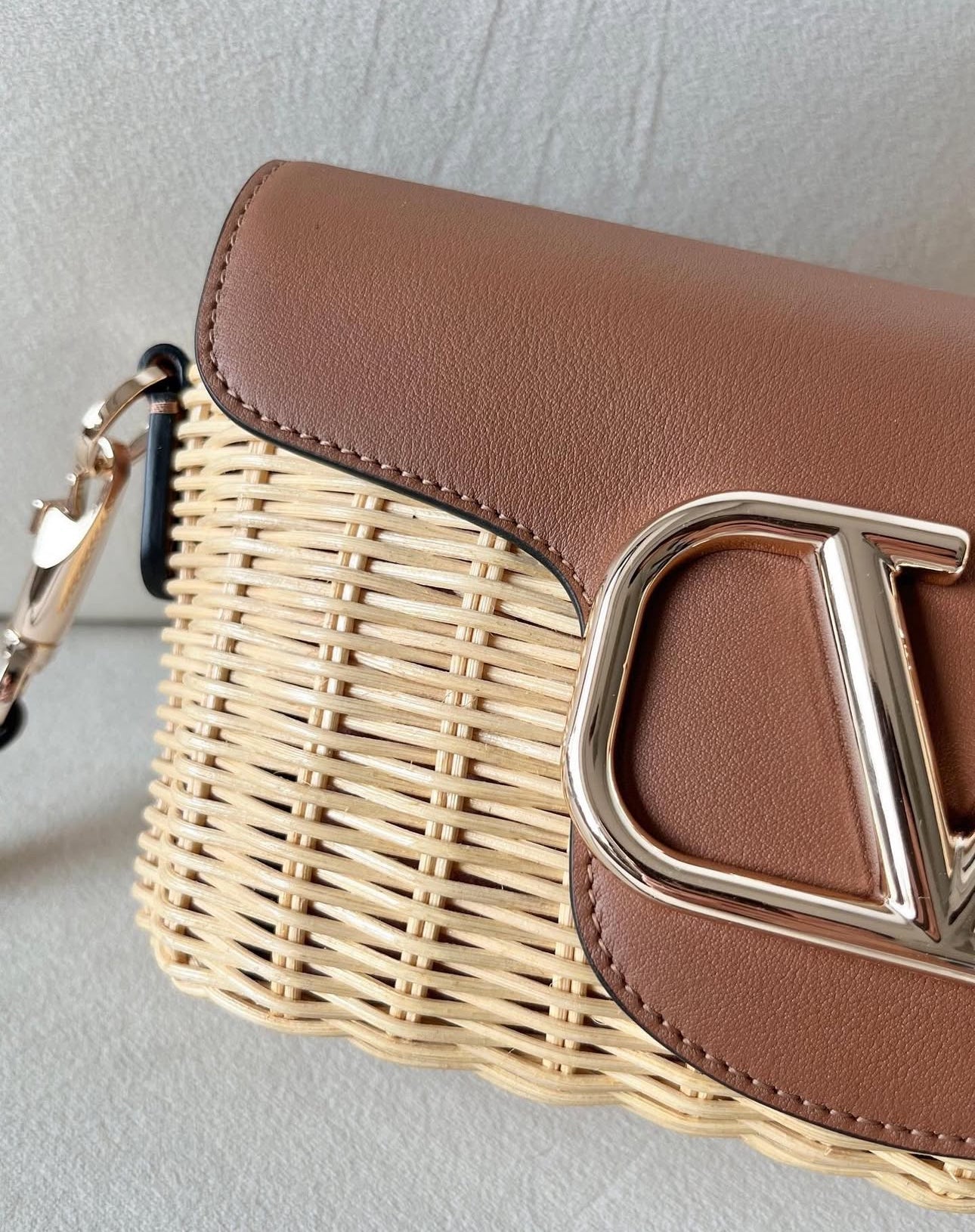 Loco Raffia Bag