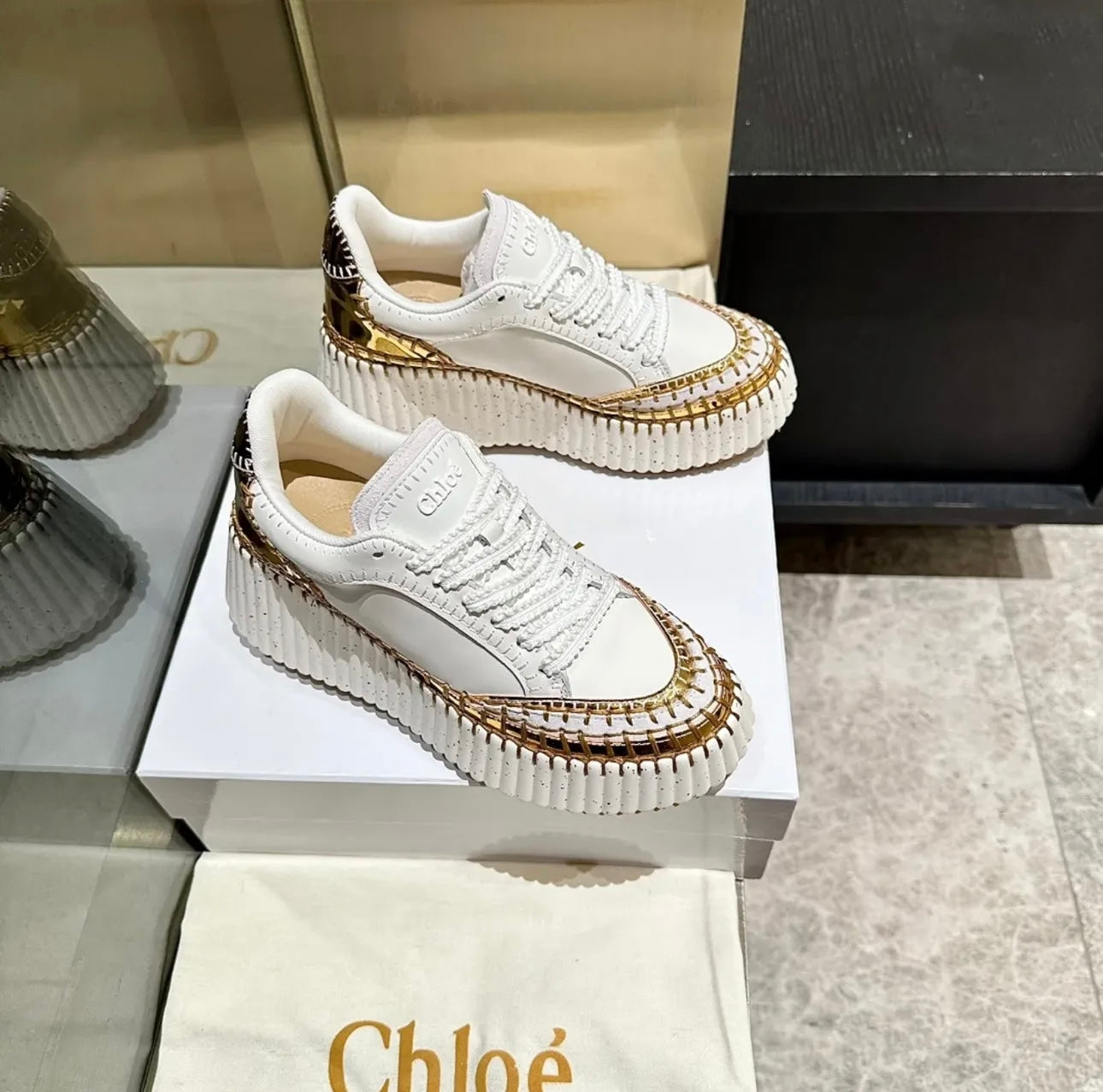 Nama Sneakers