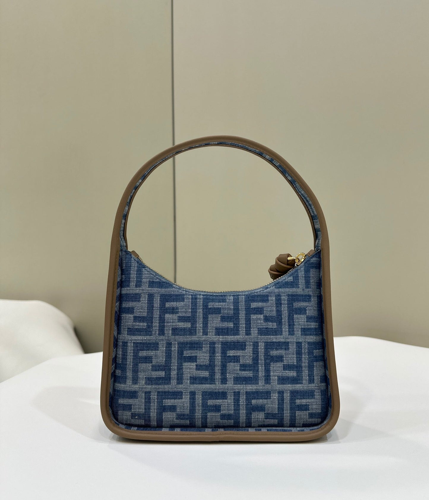 Essence Bag