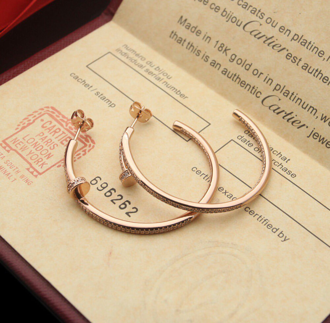 Juste Un Clou Earrings