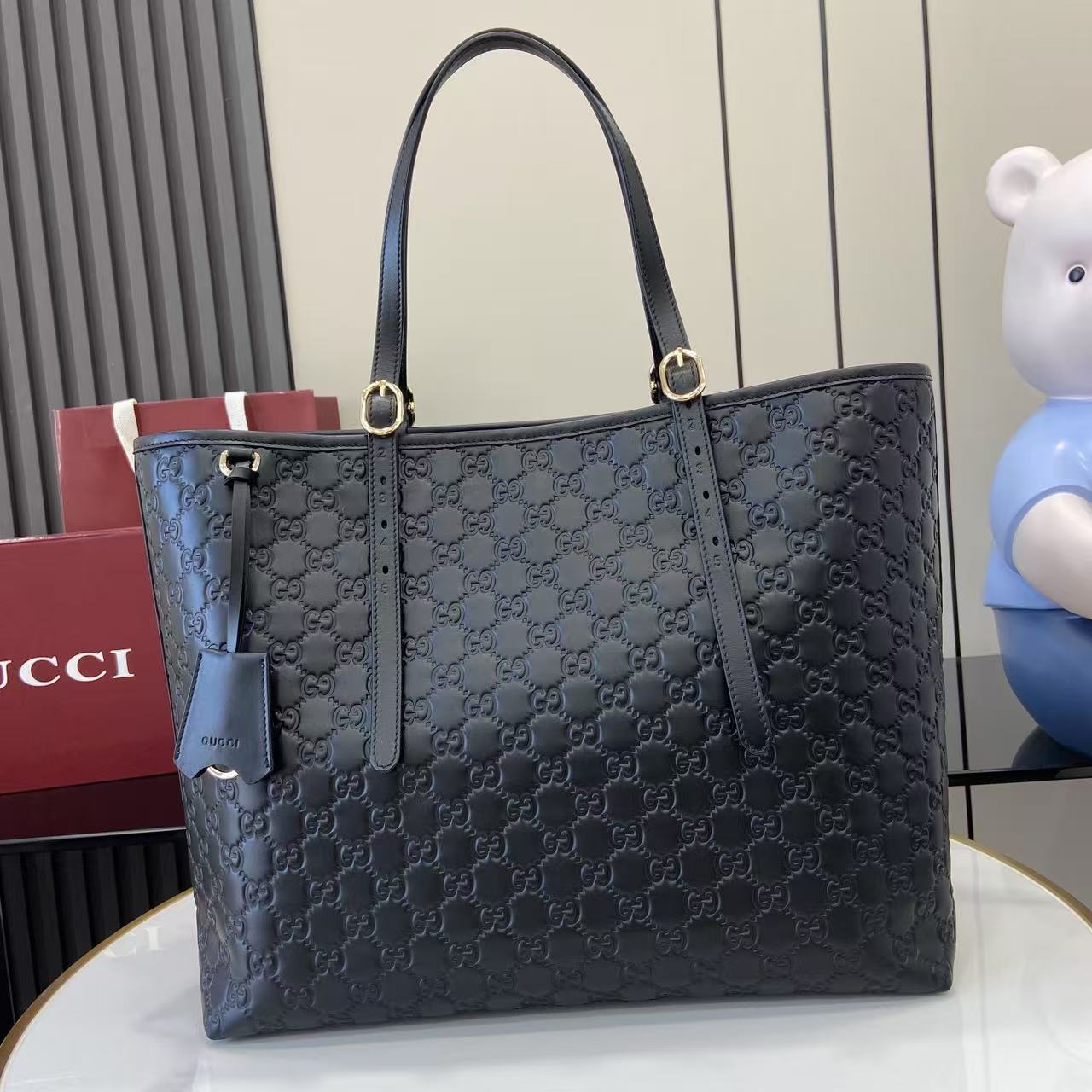 GG Tote