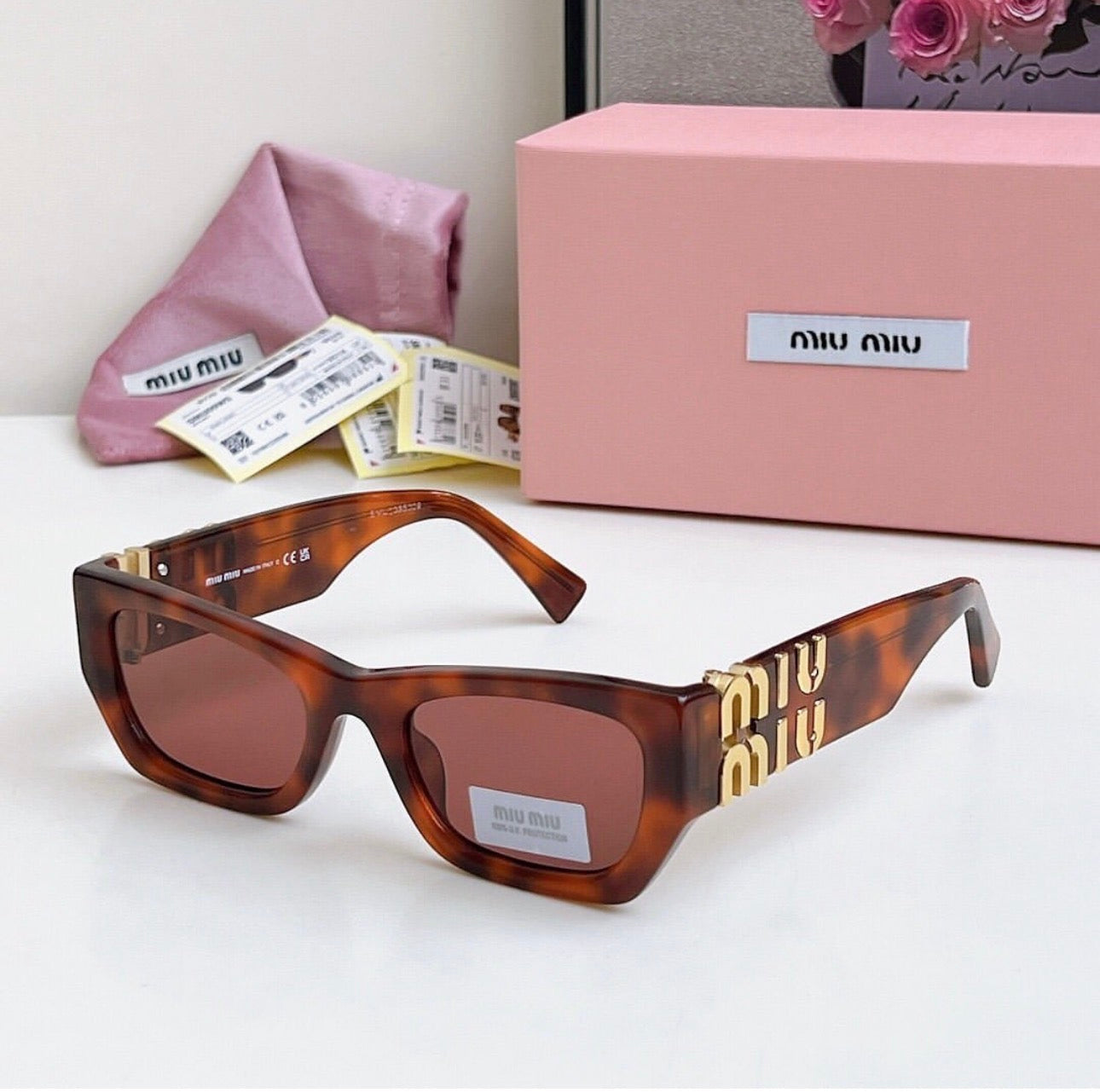 Logo Sunglasses